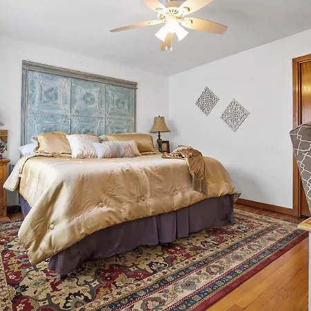 Luxury Oasis- 1 Bedroom Romantic Getaways Lubbock Exterior photo