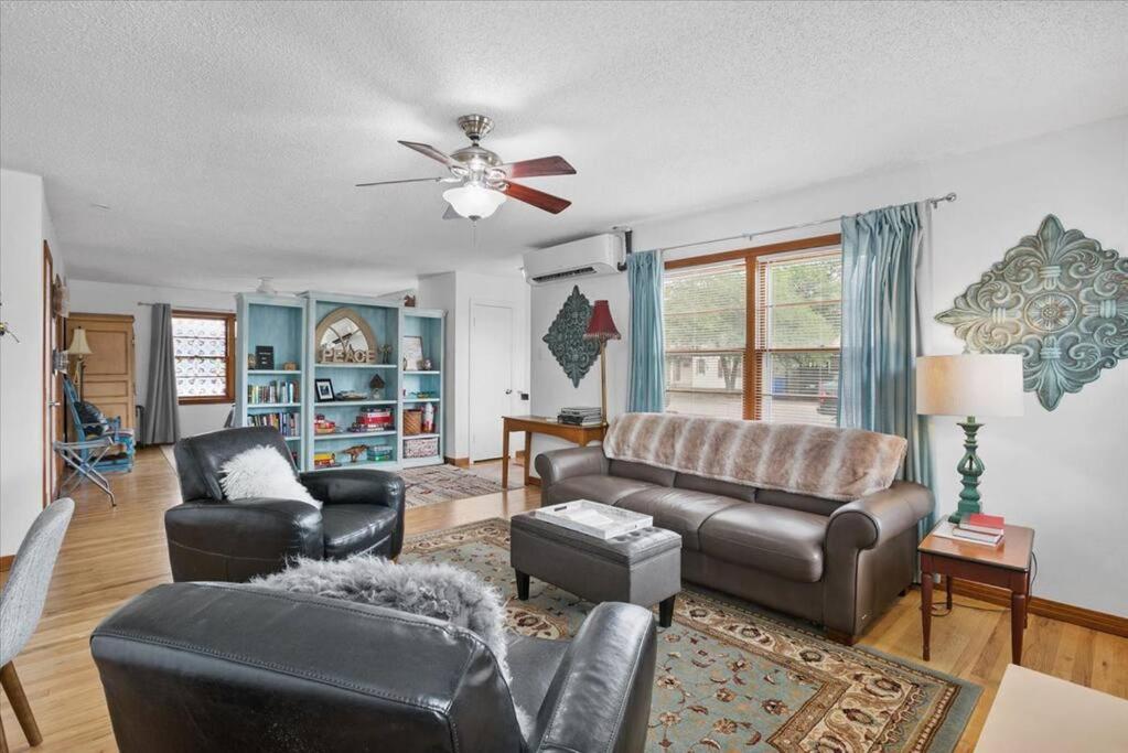 Luxury Oasis- 1 Bedroom Romantic Getaways * Lubbock