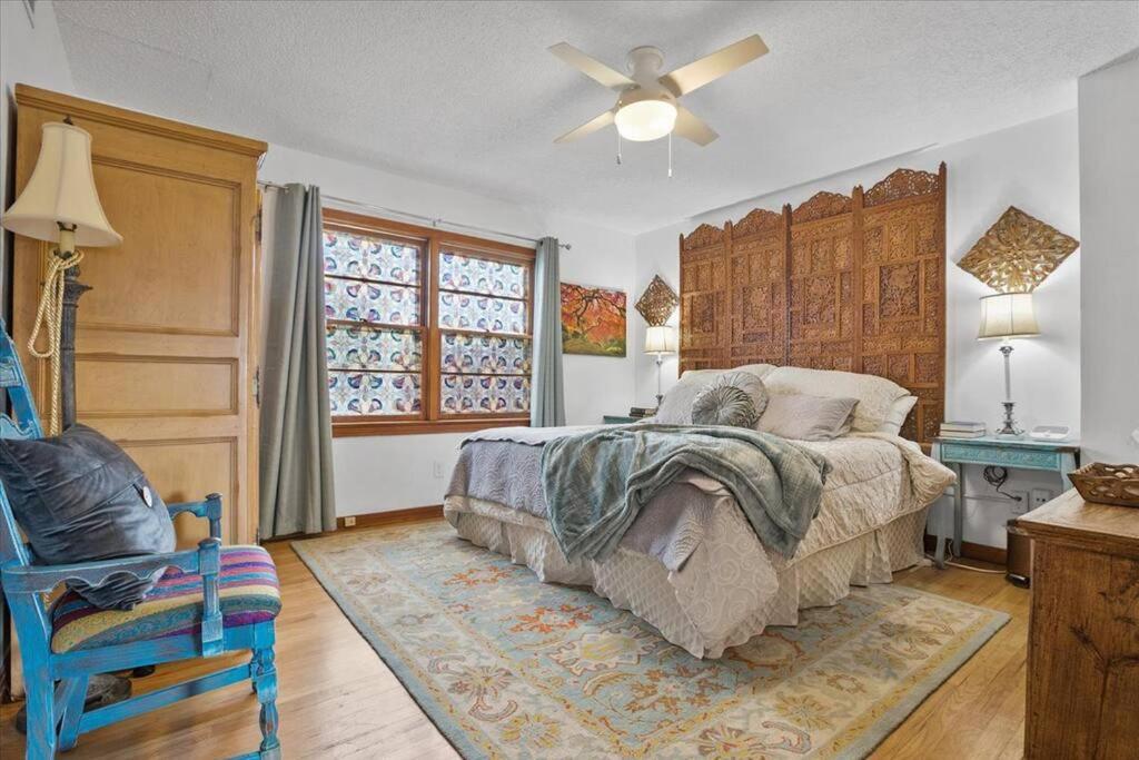 Luxury Oasis- 1 Bedroom Romantic Getaways Apartment