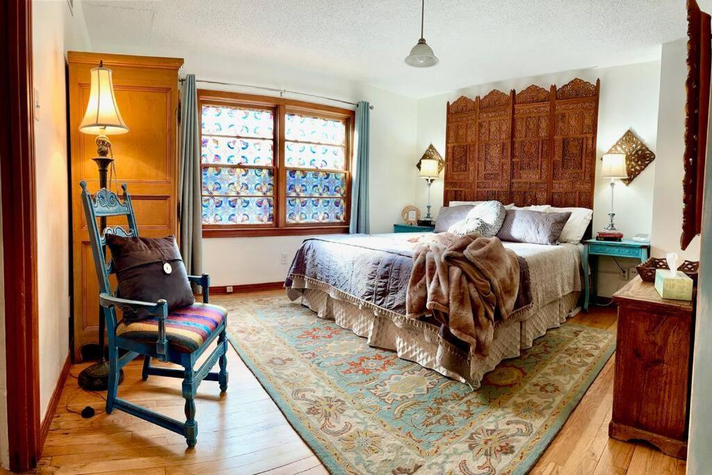 Luxury Oasis- 1 Bedroom Romantic Getaways * Lubbock